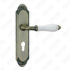 Poignée de porte Poignée de quincaillerie de porte en bois Serrure Poignée de porte sur plaque pour serrure à mortaise par poignée de plaque de porte en alliage de zinc ou en acier (ZM465110-DAB)